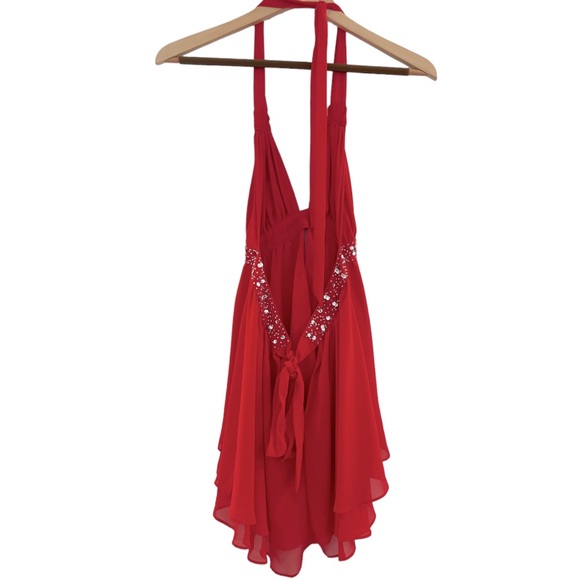 Victoria’s Secret’s nightgown. - Picture 4 of 9